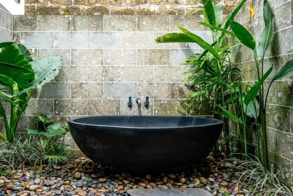 The Padang Villa Jungle Escape 5 Mins Drive From Uluwatu'S Beaches Bagian luar foto